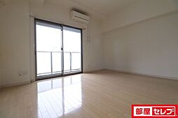 FRENCIA NOIE名駅 4階ワンルームのリビング/ダイニング