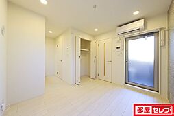 ラウレア 2階1Kのリビング/ダイニング