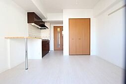 オンディーヌ花の木 1階ワンルームのリビング/ダイニング