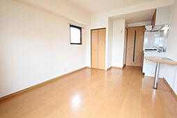 サン・アペックス名駅 10階ワンルームのリビング/ダイニング