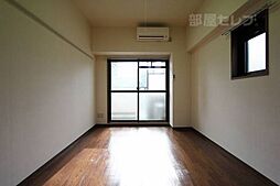 サウスパークイズミ 2階1Kのリビング/ダイニング