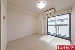 ディアレイシャス大須観音III 8階1Kのリビング/ダイニング