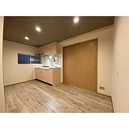 桜通サンダイマンション 3階2DKのリビング/ダイニング