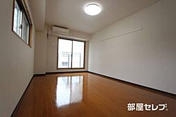 La Douceur伏見 5階1DKのリビング/ダイニング