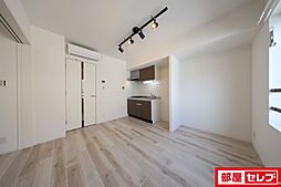 LUORE池下(ルオーレイケシタ) 4階1DKのリビング/ダイニング