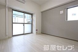 ロイヤルアンコール 1Kの写真