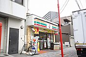 セブンイレブン名古屋徳川2丁目店 235m