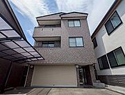 三井寺駅より徒歩6分 築26年11ヶ月 3階建の賃貸物件