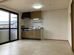 サンハイム 2階1LDKのリビング/ダイニング