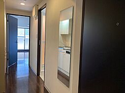 アール・ツー・コート 7階1Kのリビング/ダイニング