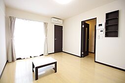 レオネクストHoneylake 1階1Kのリビング/ダイニング