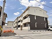 堅田駅より徒歩5分 3階 築4年11ヶ月の賃貸物件