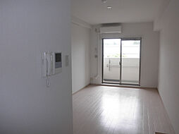 フォーシーズン南草津 1階1Kのリビング/ダイニング