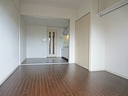 マリーベル南草津 5階1DKのリビング/ダイニング