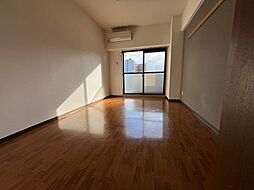 アイランド小野山 5階1Kのリビング/ダイニング