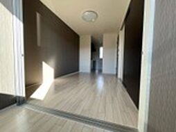 テイクグラン 2階1LDKのリビング/ダイニング