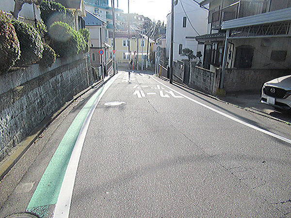 近隣の道路