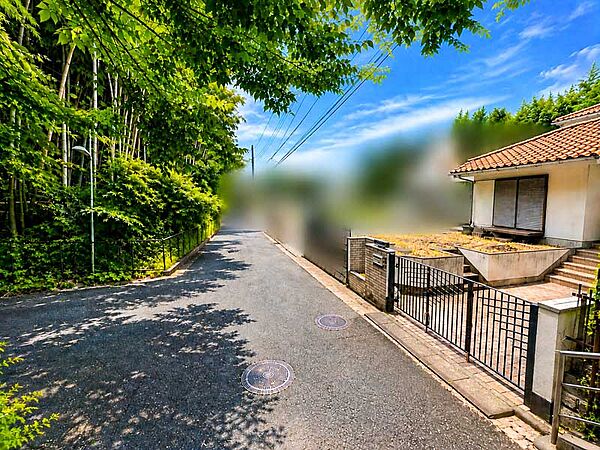 古屋あり