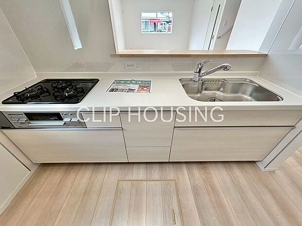 リビングが見渡せるカウンターキッチンですので、お子様を安心して遊ばせながら家事ができます！