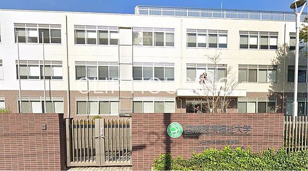 国際医療福祉大学小田原保健医療学部 徒歩55分。 4400m