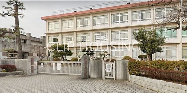 平塚市立春日野中学校 徒歩1分。 20m