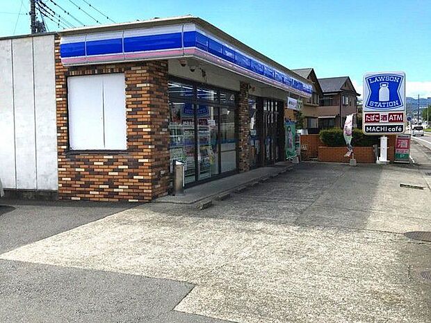 ローソン和田河原駅前店 徒歩11分。 820m