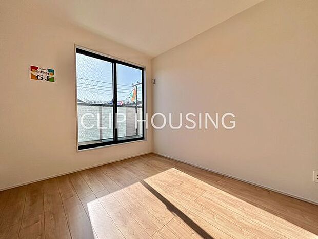 一人ひとりの大切なプライベート空間。趣味・感性で個性的に飾って頂けるようシンプルに仕上げてあります。