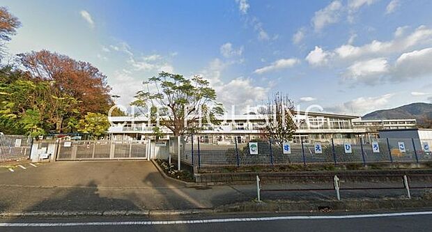 秦野市立すえひろ子供園 徒歩6分。 420m