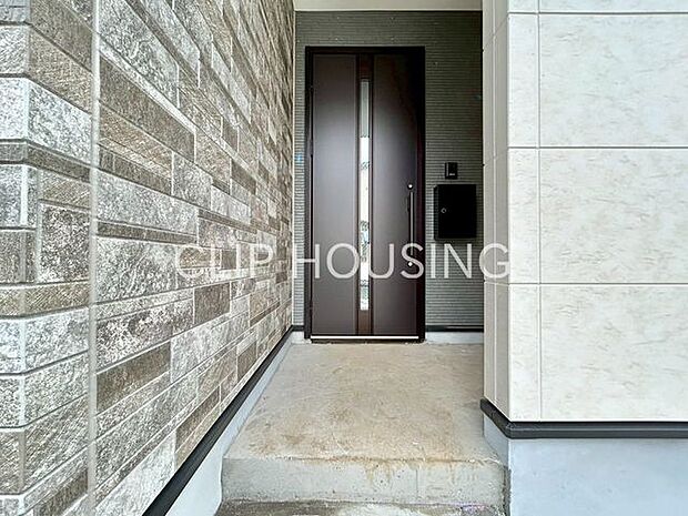 雨風が凌げる奥行きのある造りになっています!