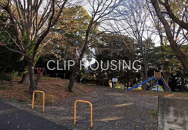 はちまんやま緑地 徒歩13分。 1010m