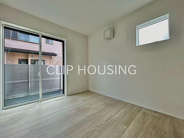 一人ひとりの大切なプライベート空間。趣味・感性で個性的に飾って頂けるようシンプルに仕上げてあります。