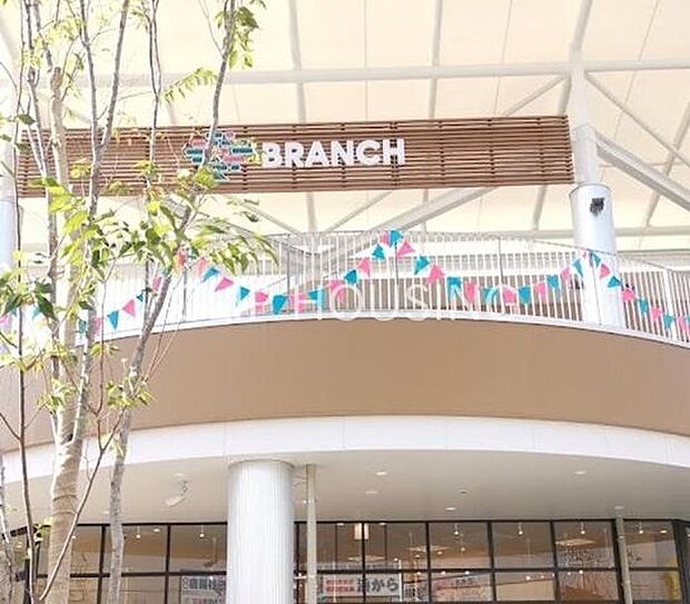 BRANCH茅ヶ崎3 徒歩9分。 690m