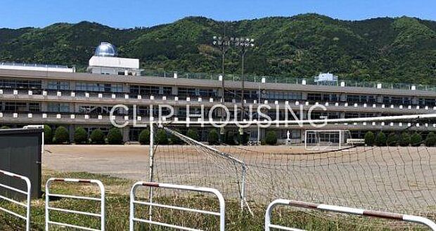 松田町立松田中学校 徒歩20分。 1550m