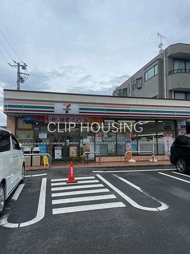 セブンイレブン小田原飯田岡店 徒歩6分。 470m