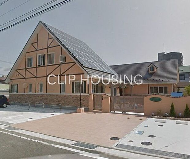 みどり保育所分園ピッコロ 徒歩7分。 560m