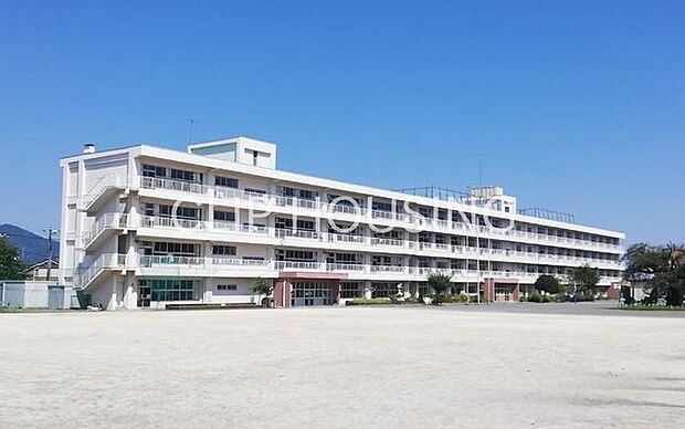 秦野市立南小学校 徒歩22分。 1730m