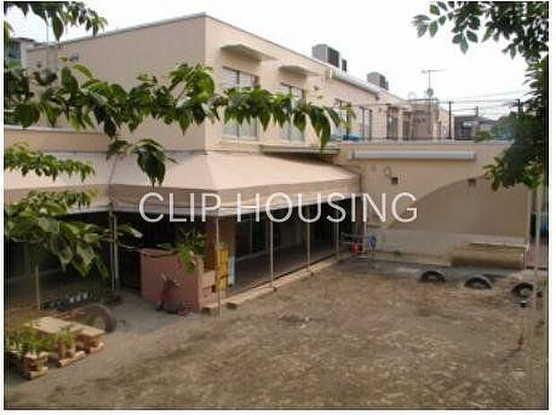 横内保育園 徒歩8分。 570m