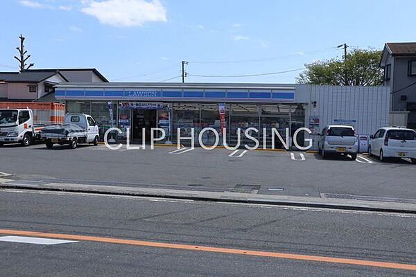 ローソン平塚南金目店 徒歩7分。 530m