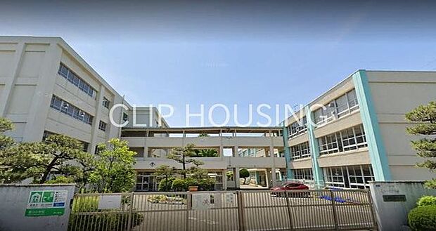 茅ヶ崎市立香川小学校 徒歩10分。 760m