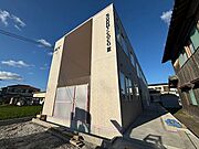 八日市駅より徒歩22分 築1年1ヶ月 2階建の賃貸物件