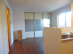 Empereur 1階2LDKのリビング/ダイニング