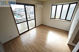 フラワーハイツ新伊丹 2階1Kのリビング/ダイニング