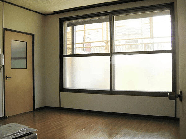 apartment 北海道砂川市西三条南９丁目1-8
地図を見る