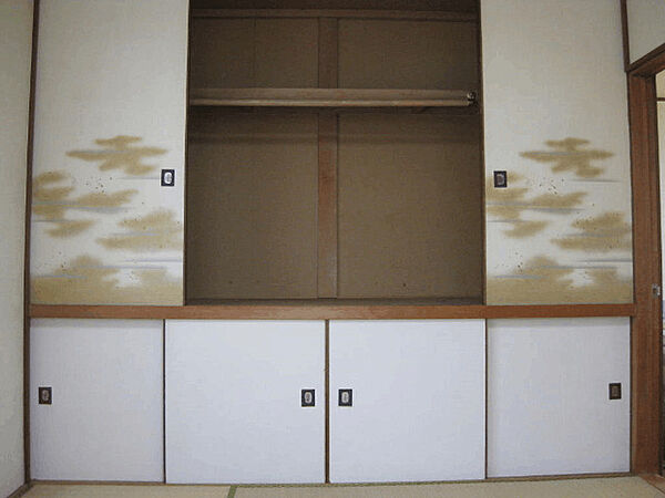 apartment 北海道砂川市西三条南９丁目1-8
地図を見る
