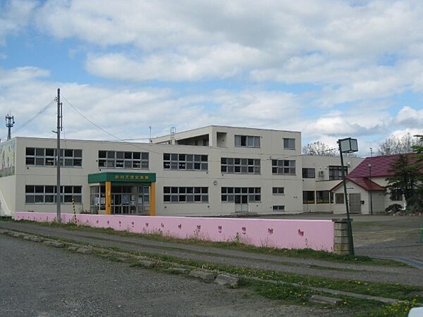 detached 北海道砂川市西一条北５丁目1-16-1
地図を見る