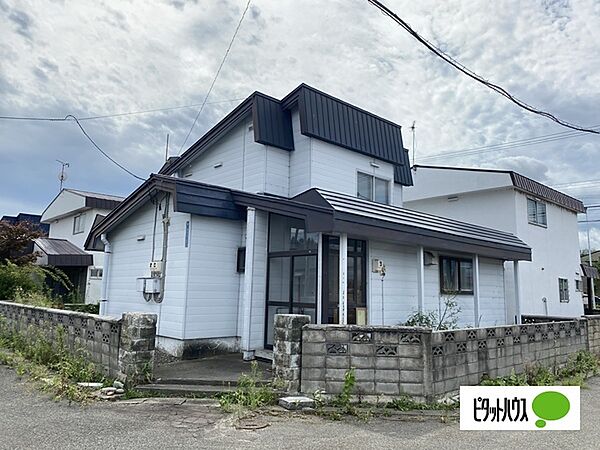 detached 北海道砂川市東一条南１２丁目
地図を見る