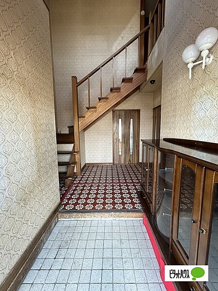 detached 北海道樺戸郡新十津川町字中央
地図を見る