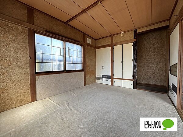 detached 北海道樺戸郡新十津川町字中央
地図を見る
