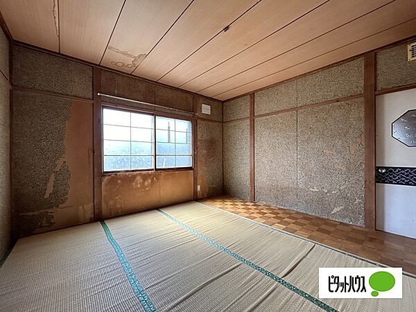detached 北海道樺戸郡新十津川町字中央
地図を見る