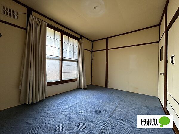 detached 北海道樺戸郡新十津川町字中央
地図を見る